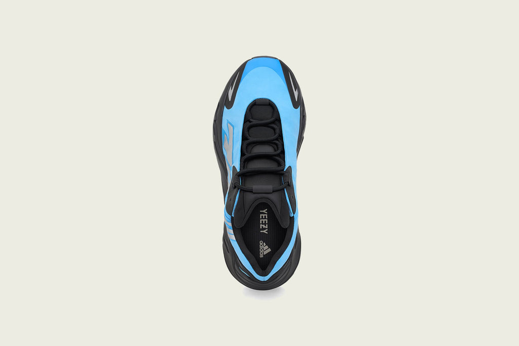 Yeezy 700 MNVN - Bright Cyan