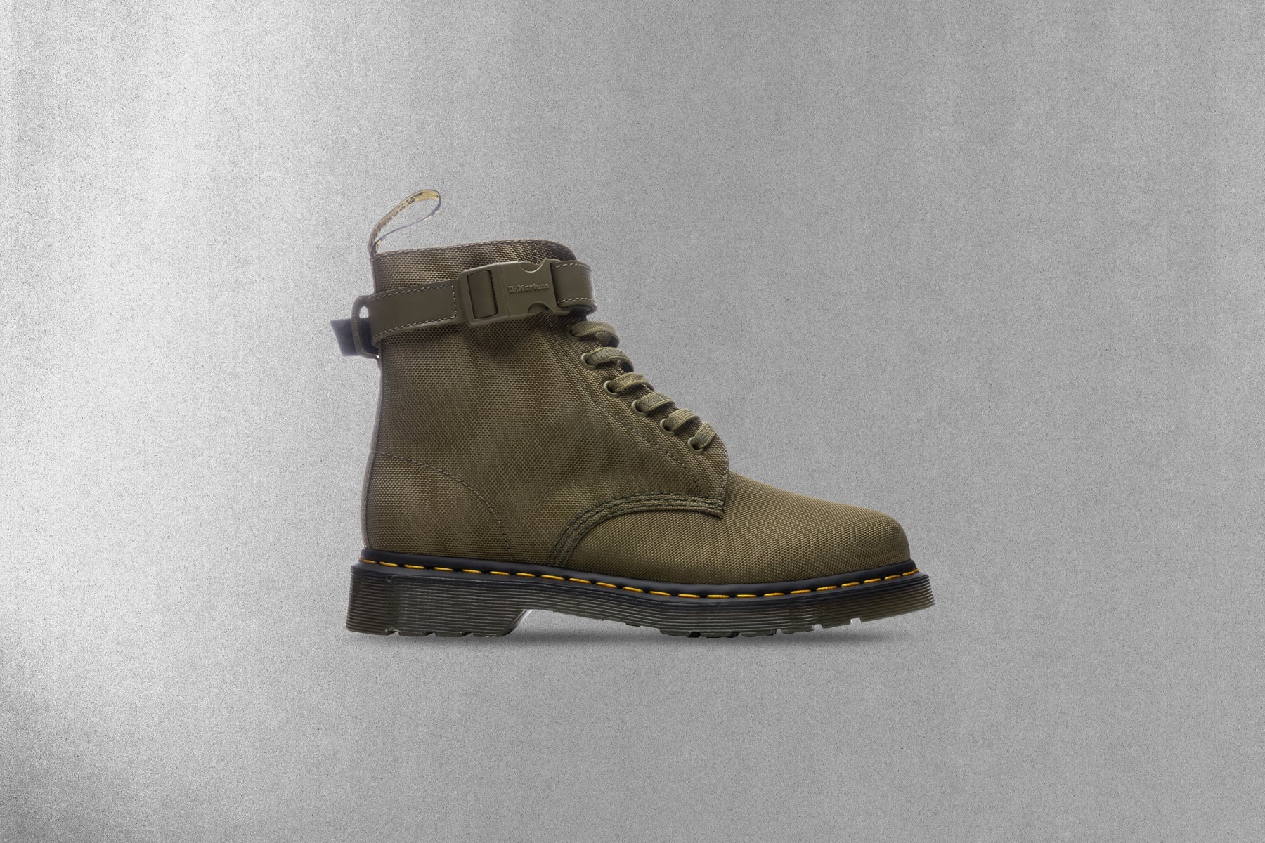 Dr. Martens x Futura 1460 DMS Olive Extra Tough 50/50 - Olive