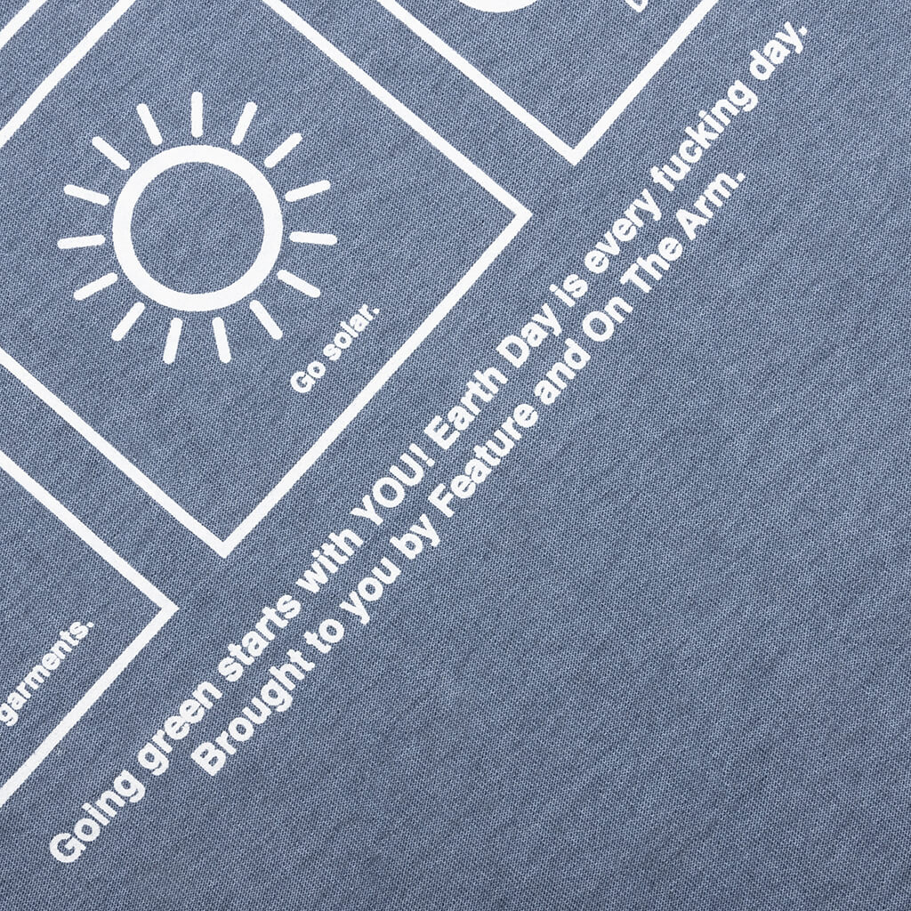 On The Arm Globe Tee - Copen Blue