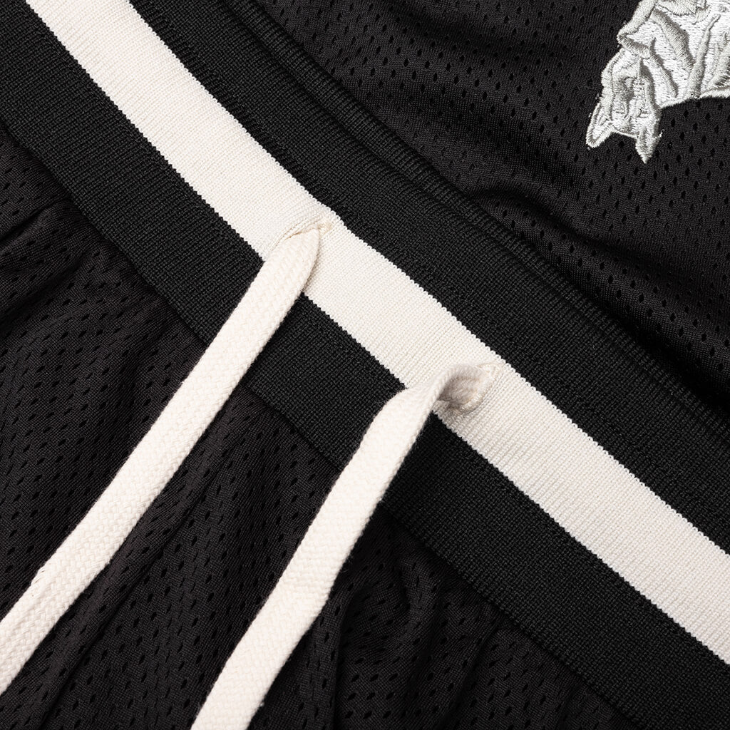 International Game Shorts - Black