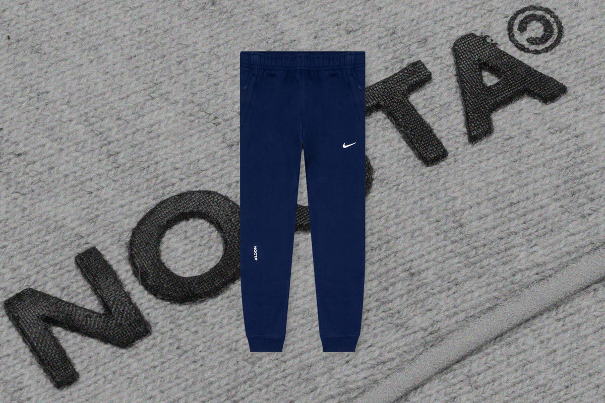 Nocta NRG AU Fleece Pant ESS - Blue Void/White