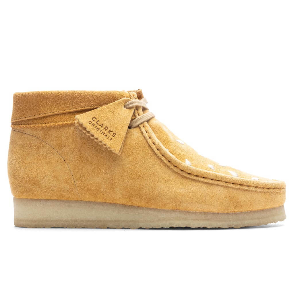 Vandy The Pink x Embroidery Wallabee Boot - Tan